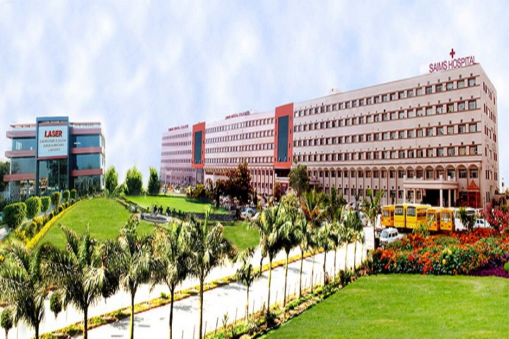 https://cache.careers360.mobi/media/colleges/social-media/media-gallery/7665/2018/12/22/Campus View of Sri Aurobindo College of Dentistry Indore_Campus-view.JPG
